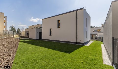 1920x1920wm2510021223-9226f-prodej-novostavby-rodinneho-domu-nove-dvory-podhuri-frydek-mistek-gh6a4388-enhanced-nr-edit-0793c0886f-3540904453