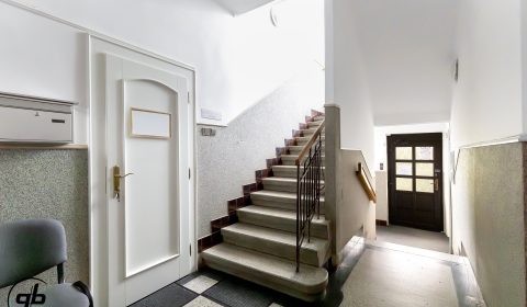 1920x1920wm2510021223-e75f3-investicni-prilezitost-v-hnojniku-prodej-1-2-zdravotniho-strediska-gh6a9444-edit-kopie-a35dc0886f-539590477