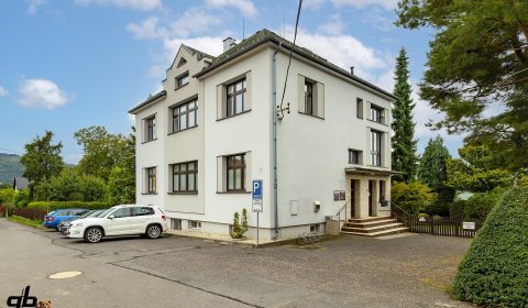 1920x1920wm2605260600-a8fcb-investicni-prilezitost-v-hnojniku-prodej-1-2-zdravotniho-strediska-gh6a9422-edit-kopie-88af69f22a-2345474274